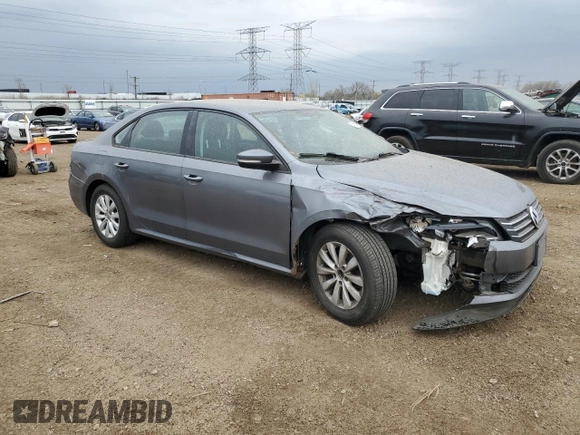 2013 Volkswagen Passat S z VIN 1VWAP7A38DC048686, wystawiony jako Copart lot #54582865 z przebiegiem 140 798 mil mil oraz Szkoda całkowita • Salvage title. Historia ofert i sprzedaży dostępna na DreamBid. Obrazek 4.