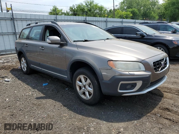 2009 Volvo XC70 3.2L z VIN YV4BZ982X91049820, wystawiony jako Copart lot #59594985 z przebiegiem 136 092 mil mil oraz Czysty tytuł • Clean title. Historia ofert i sprzedaży dostępna na DreamBid. Obrazek 4.