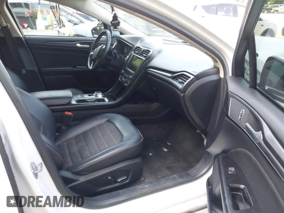 2018 Ford Fusion SE with VIN 3FA6P0HD7JR230705, listed as a IAAI auction lot 42518890 with 114,988 mi miles and . Bid and sale history available at DreamBid. Image 5.