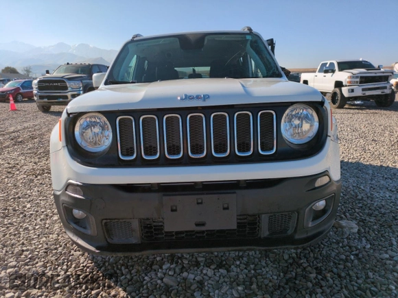 2018 Jeep Renegade Latitude with VIN ZACCJBBB0JPH11875, listed as a Copart auction lot 46358685 with 50,819 mi miles and Salvage title. Bid and sale history available at DreamBid. Image 5.