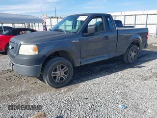 2007 Ford F-150 XL with VIN 1FTRF12267NA13813, listed as a IAAI auction lot 41453470 with 194,286 mi miles. Bid and sale history available at carsss.com. Image 17.
