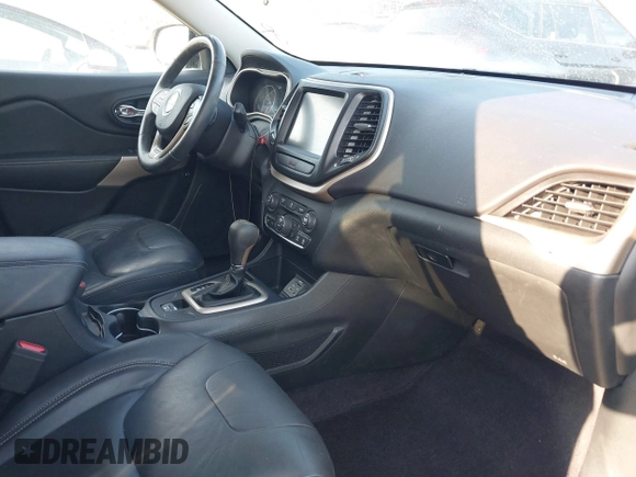 2017 Jeep Cherokee Limited with VIN 1C4PJLDB6HW593154, listed as a IAAI auction lot 42591432 with 99,935 mi miles and . Bid and sale history available at DreamBid. Image 5.