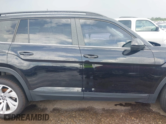 2021 Volkswagen Atlas SE with VIN 1V2JR2CA9MC595833, listed as a IAAI auction lot 42498528 with 69,670 mi miles and . Bid and sale history available at DreamBid. Image 13.