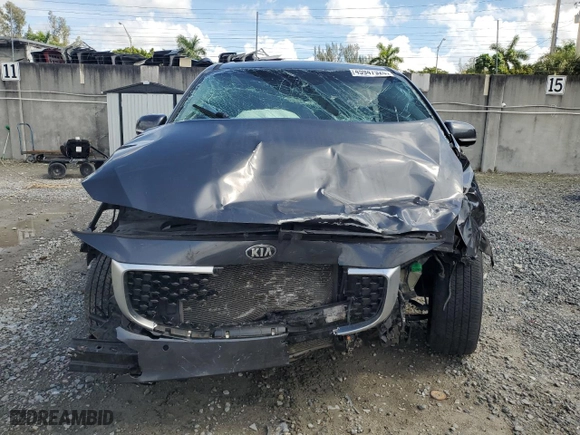 2017 Kia Sedona EX with VIN KNDMC5C11H6305333, listed as a Copart auction lot 45947925 with 91,955 mi miles and Salvage Title. Bid and sale history available at carsss.com. Image 5.