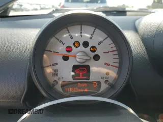 2013 MINI Countryman S ALL4 z VIN WMWZC5C51DWP30390, wystawiony jako Copart lot #59869105 z przebiegiem 111 843 mil mil oraz Szkoda całkowita • Salvage title. Historia ofert i sprzedaży dostępna na DreamBid. Obrazek 9.