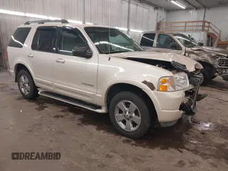 2005 Ford Explorer Limited с VIN 1FMDU75W05ZA24471, выставлен на аукционе IAAI как лот 42312449 с пробегом 151 392 миль миль и . История ставок и продаж доступна на DreamBid. Изображение 1.