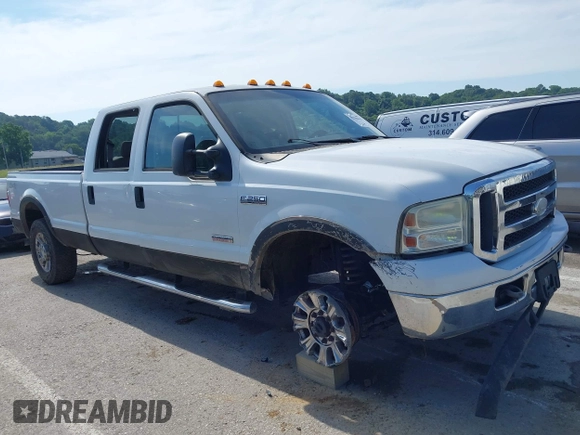 2005 Ford F-250 XL with VIN 1FTSW21PX5ED20841, listed as a IAAI auction lot 42530445 with 208,642 mi miles and . Bid and sale history available at DreamBid. Image 12.