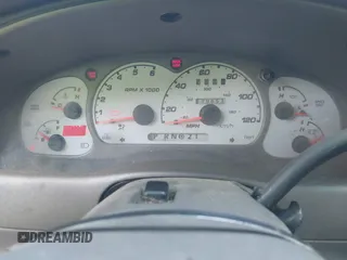 2001 Ford Explorer Sport Trac z VIN 1FMZU67EX1UA94698, wystawiony jako IAAI lot #42764474 z przebiegiem 299 653 mil mil oraz . Historia ofert i sprzedaży dostępna na DreamBid. Obrazek 7.