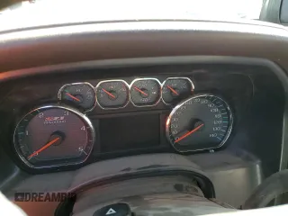 2019 Chevrolet Silverado 3500HD LTZ z VIN 1GC4KXEY7KF237801, wystawiony jako Copart lot #88356795 z przebiegiem Nie podano mil oraz Szkoda całkowita • Salvage title. Historia ofert i sprzedaży dostępna na DreamBid. Obrazek 9.