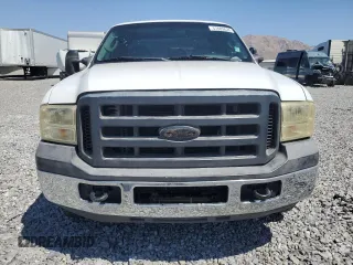 2006 Ford F-250 XL with VIN 1FTSX20586EB32799, listed as a Copart auction lot 57609635 with 272,580 mi miles and Salvage title. Bid and sale history available at DreamBid. Image 5.