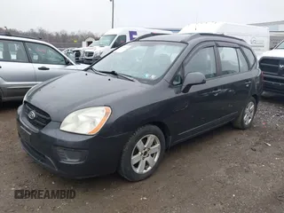 2007 Kia Rondo LX with VIN KNAFG525677081273, listed as a IAAI auction lot 42021437 with 191,413 mi miles. Bid and sale history available at carsss.com. Image 2.
