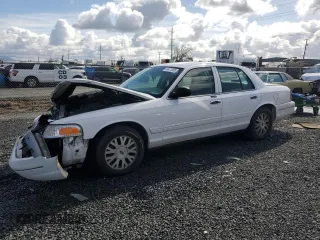 2005 Ford Crown Victoria LX z VIN 2FAFP74W35X155475, wystawiony jako Copart lot #49471005 z przebiegiem 87 965 mil mil oraz Szkoda całkowita • Salvage title. Historia ofert i sprzedaży dostępna na DreamBid. Obrazek 1.
