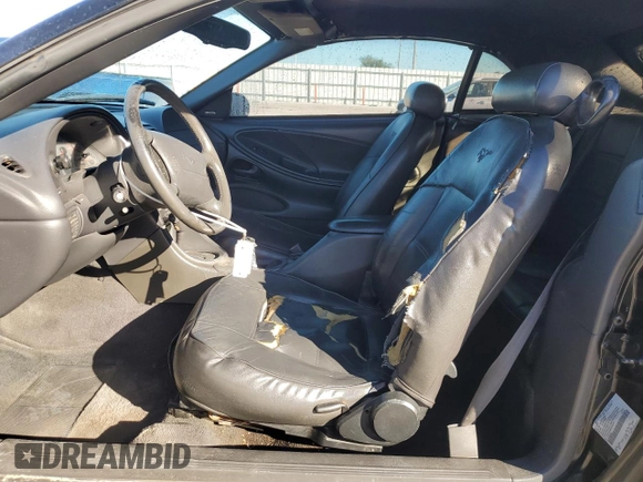 2000 Ford Mustang with VIN 1FAFP4448YF282672, listed as a Copart auction lot 81999314 with 224,031 mi miles and Salvage Title. Bid and sale history available at carsss.com. Image 7.