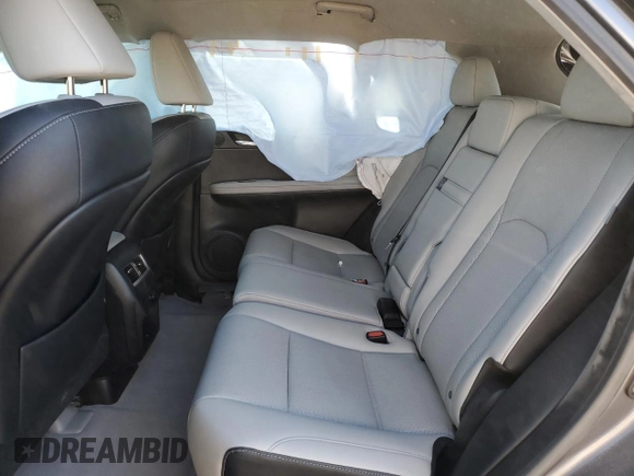 2019 Lexus RX with VIN 2T2ZZMCAXKC138738, listed as a Copart auction lot 42604515 with 60,604 mi miles and Salvage Title. Bid and sale history available at carsss.com. Image 11.