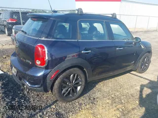 2012 MINI Countryman S with VIN WMWZC5C58CWL55953, listed as a IAAI auction lot 42499646 with 130,961 mi miles and . Bid and sale history available at DreamBid. Image 4.