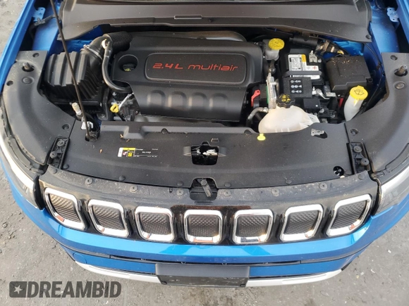 2022 Jeep Compass Limited with VIN 3C4NJDCB6NT105806, listed as a Copart auction lot 52670825 with 15,417 mi miles and Salvage title. Bid and sale history available at DreamBid. Image 13.