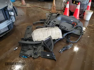 2024 Volkswagen Atlas SE с VIN 1V2KE2CA0RC213258, выставлен на аукционе Copart как лот 61197295 с пробегом 14 930 миль миль и Списание • Salvage title. История ставок и продаж доступна на DreamBid. Изображение 13.