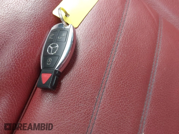 2017 Mercedes-Benz C 300 с VIN 55SWF4JB6HU183934, выставлен на аукционе IAAI как лот 42093303 с пробегом 120 000 миль миль и . История ставок и продаж доступна на DreamBid. Изображение 11.