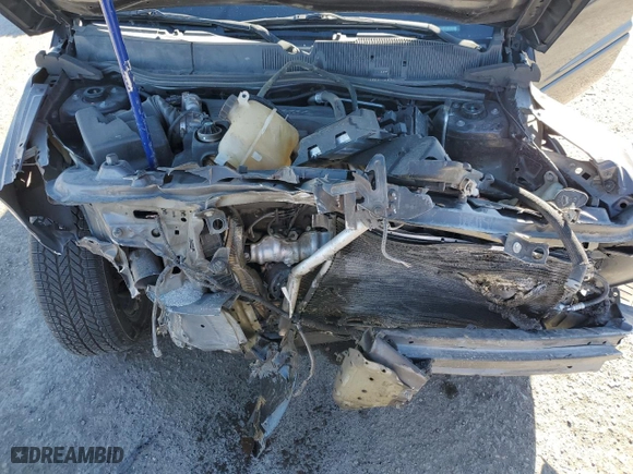 2007 Pontiac Torrent with VIN 2CKDL63F476008978, listed as a Copart auction lot 88924575 with 105839 miles and Salvage Title. Bid and sale history available at carsss.com. Image 12.