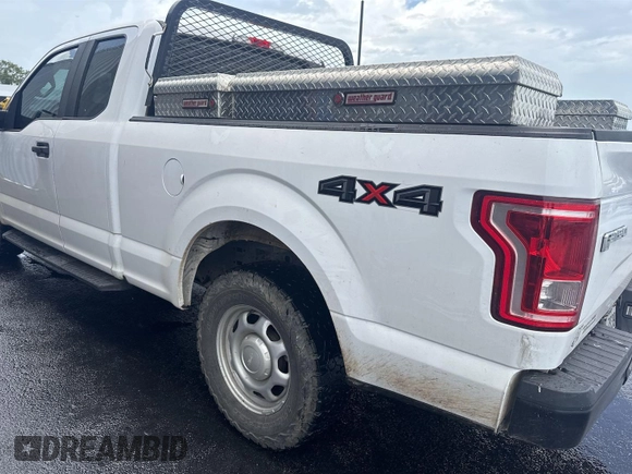 2017 Ford F-150 XL with VIN 1FTEX1E84HKE25601, listed as a IAAI auction lot 42737670 with 215,196 mi miles and . Bid and sale history available at DreamBid. Image 21.