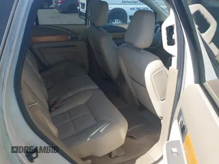 2007 Lincoln MKX with VIN 2LMDU68C37BJ22240, listed as a IAAI auction lot 41773667 with 191,570 mi miles. Bid and sale history available at carsss.com. Image 8.