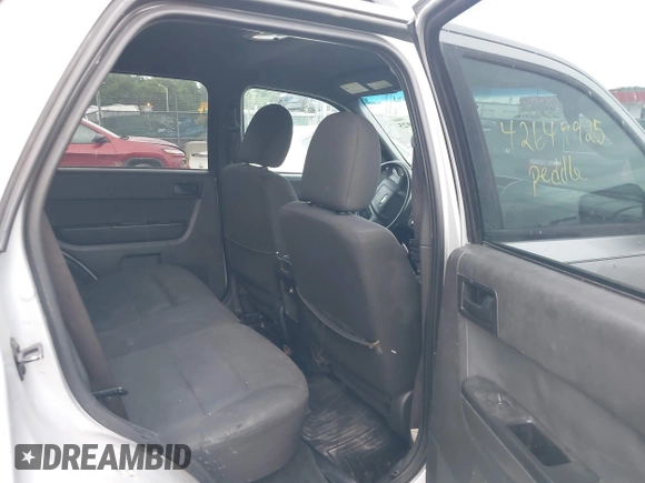 2012 Ford Escape XLT z VIN 1FMCU9D76CKA78378, wystawiony jako IAAI lot #42649925 z przebiegiem 282 992 mil mil oraz . Historia ofert i sprzedaży dostępna na DreamBid. Obrazek 8.