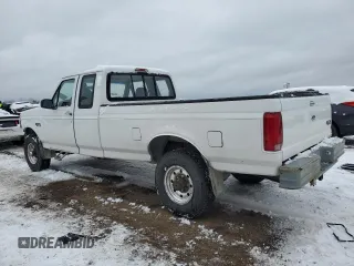 1994 Ford F-250 with VIN 1FTHX26M6RKB49759, listed as a Copart auction lot 85785514 with 371,640 mi miles and Salvage Title. Bid and sale history available at carsss.com. Image 2.