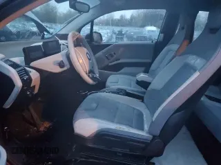 2015 BMW i3 z VIN WBY1Z2C55FV286998, wystawiony jako Copart lot #80995244 z przebiegiem Nie podano mil oraz Szkoda całkowita • Salvage title. Historia ofert i sprzedaży dostępna na DreamBid. Obrazek 7.