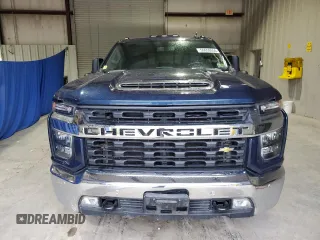 2022 Chevrolet Silverado 3500HD LT z VIN 1GC4YTEY0NF279707, wystawiony jako Copart lot #56658555 z przebiegiem 222 952 mil mil oraz Czysty tytuł • Clean title. Historia ofert i sprzedaży dostępna na DreamBid. Obrazek 5.