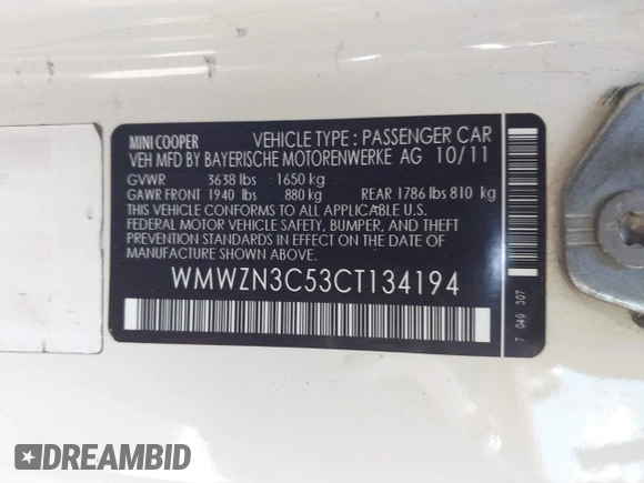 2012 MINI Convertible z VIN WMWZN3C53CT134194, wystawiony jako IAAI lot #42261686 z przebiegiem 104 099 mil mil oraz . Historia ofert i sprzedaży dostępna na DreamBid. Obrazek 9.