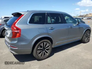 2020 Volvo XC90 Momentum with VIN YV4102CK6L1532037, listed as a Copart auction lot 48437895 with 57,018 mi miles and Clean Title. Bid and sale history available at carsss.com. Image 3.