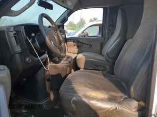 2016 Chevrolet Express Cargo with VIN 1GCWGAFF7G1184428, listed as a Copart auction lot 60293315 with 353,374 mi miles and Salvage title. Bid and sale history available at DreamBid. Image 7.