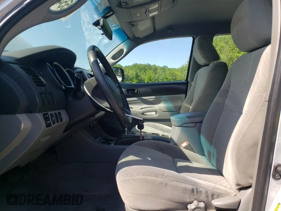 2010 Toyota Tacoma with VIN 5TEMU4FN0AZ672593, listed as a Copart auction lot 59554245 with 183,813 mi miles and Clean title. Bid and sale history available at DreamBid. Image 7.