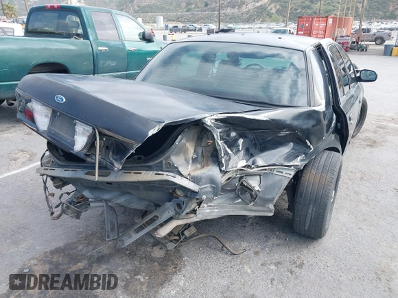 2007 Ford Police Interceptor z VIN 2FAHP71W97X148174, wystawiony jako IAAI lot #41889052 z przebiegiem Nie podano mil oraz . Historia ofert i sprzedaży dostępna na DreamBid. Obrazek 6.