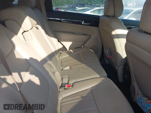 2014 Kia Sorento EX with VIN 5XYKU4A70EG431214, listed as a IAAI auction lot 42231124 with 99,275 mi miles and . Bid and sale history available at DreamBid. Image 8.