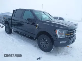 2022 Ford F-150 XL with VIN 1FTEW1E89NFA37044, listed as a IAAI auction lot 41481404 with 33,033 mi miles. Bid and sale history available at carsss.com. Image 1.