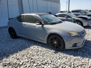 2011 Scion tC with VIN JTKJF5C77B3018403, listed as a Copart auction lot 53024925 with 172,042 mi miles and Salvage Title. Bid and sale history available at carsss.com. Image 4.