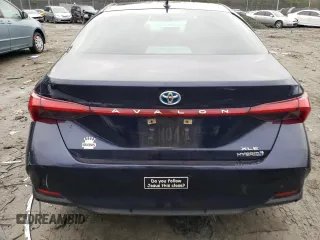2021 Toyota Avalon Hybrid XLE z VIN 4T1AA1AB1MU003264, wystawiony jako Copart lot #73299832 z przebiegiem 107 735 mil mil oraz . Historia ofert i sprzedaży dostępna na DreamBid. Obrazek 6.