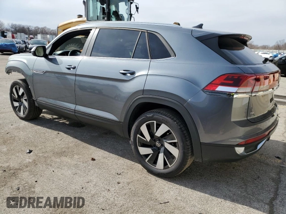 2024 Volkswagen Atlas SE z VIN 1V2KE2CA1RC255860, wystawiony jako Copart lot #49972445 z przebiegiem 1 242 mil mil oraz Szkoda całkowita • Salvage title. Historia ofert i sprzedaży dostępna na DreamBid. Obrazek 2.