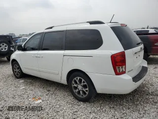 2014 Kia Sedona LX with VIN KNDMG4C78E6574153, listed as a Copart auction lot 52880734 with 111,143 mi miles and Clean Title. Bid and sale history available at carsss.com. Image 2.