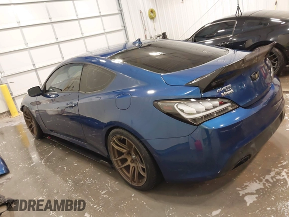 2016 Hyundai Genesis Coupe R-Spec z VIN KMHHU6KJ2GU134961, wystawiony jako IAAI lot #41902014 z przebiegiem 82 384 mil mil oraz . Historia ofert i sprzedaży dostępna na DreamBid. Obrazek 15.