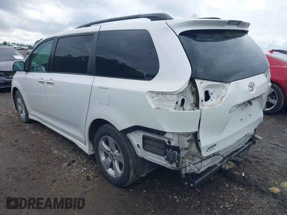 2019 Toyota Sienna LE Auto Access Seat с VIN 5TDKZ3DC0KS980821, выставлен на аукционе IAAI как лот 42000422 с пробегом 89 046 миль миль и . История ставок и продаж доступна на DreamBid. Изображение 3.