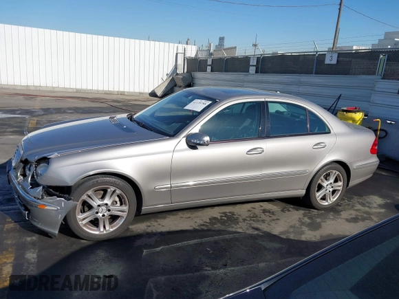 2006 Mercedes-Benz E-Class 3.5L with VIN WDBUF56JX6A959436, listed as a IAAI auction lot 41139788 with 99,915 mi miles. Bid and sale history available at carsss.com. Image 14.