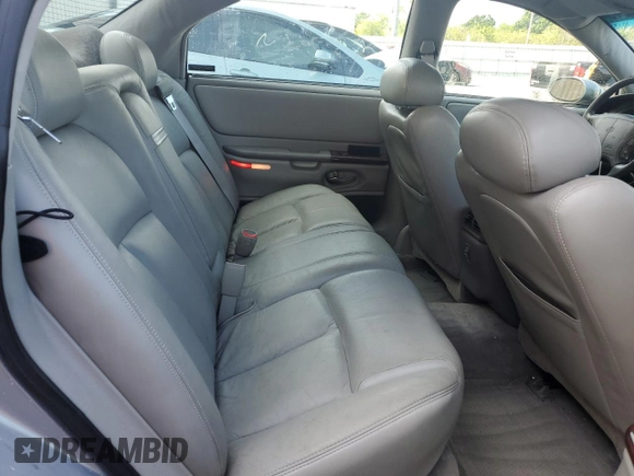 1997 Oldsmobile Aurora with VIN 1G3GR62C0V4102252, listed as a Copart auction lot 53270245 with 123,615 mi miles and Salvage Title. Bid and sale history available at DreamBid. Image 10.
