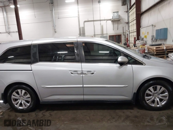 2015 Honda Odyssey EX-L with VIN 5FNRL5H66FB028822, listed as a IAAI auction lot 42067242 with 122,354 mi miles and . Bid and sale history available at carsss.com. Image 13.