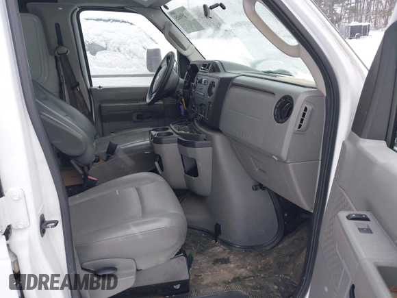 2014 Ford Econoline Cargo Commercial with VIN 1FTSS3EL3EDA46848, listed as a IAAI auction lot 41259625 with 106,293 mi miles and . Bid and sale history available at DreamBid. Image 5.