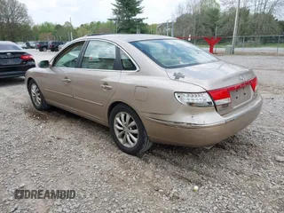 2006 Hyundai Azera SE with VIN KMHFC46F16A118500, listed as a IAAI auction lot 42007351 with 36,676 mi miles and . Bid and sale history available at DreamBid. Image 3.