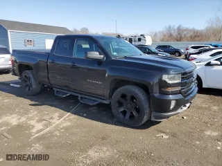 2018 Chevrolet Silverado 1500 LT with VIN 1GCVKREC0JZ367789, listed as a Copart auction lot 46631095 with 152,849 mi miles and Salvage Title. Bid and sale history available at carsss.com. Image 4.