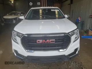 2024 GMC Terrain SLE with VIN 3GKALTEG5RL255590, listed as a Copart auction lot 61404565 with Not provided miles and Salvage title. Bid and sale history available at DreamBid. Image 5.