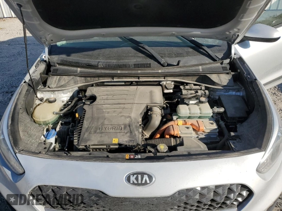 2020 Kia Niro LXS with VIN KNDCB3LC2L5361638, listed as a Copart auction lot 83003044 with 77,944 mi miles and Salvage Title. Bid and sale history available at carsss.com. Image 11.